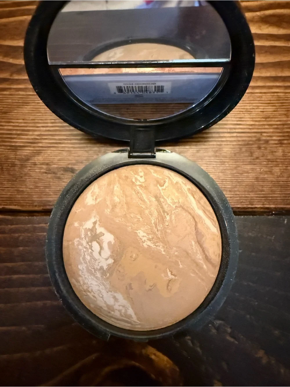 Laura Geller Baked Balance-N-Brighten Foundation - Beige
